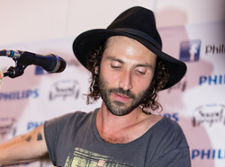 Leiva se suma a los conciertos de Philips Sound Project