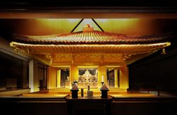 Toshiba ilumina el templo de oro de Chuson-Ji