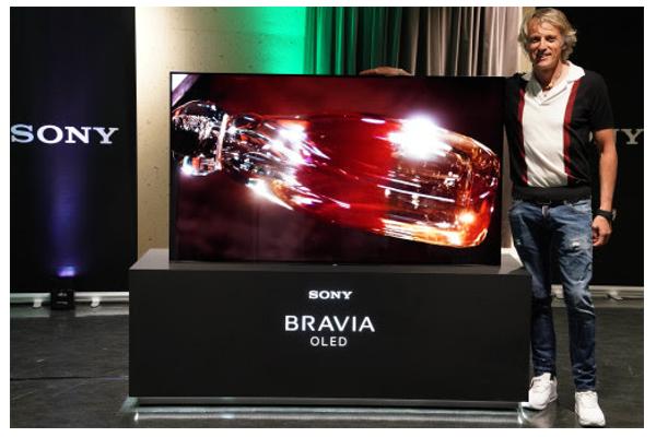 sony y jess calleja presentan el nuevo televisor bravia 4k oled serie a1 sony y jess calleja presentan el nuevo televisor bravia 4k oled serie a1