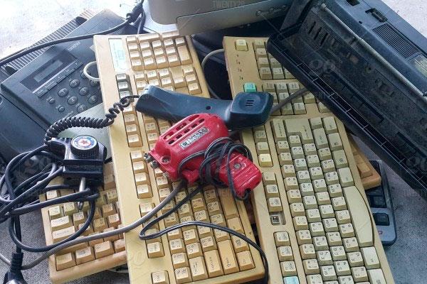 en lo que va de ao se han puesto en el mercado 285486 toneladas de productos electrnicos en lo que va de ao se han puesto en el mercado 285486 toneladas de productos electrnicos