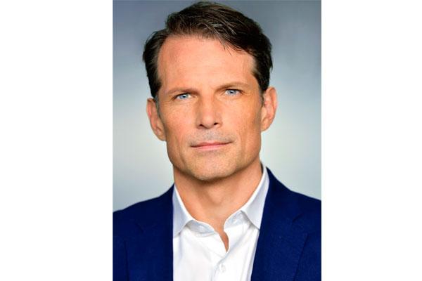 matt petersen nuevo ceo de neato matt petersen nuevo ceo de neato