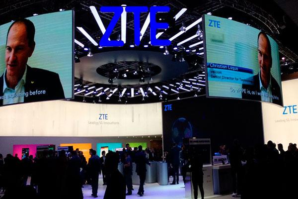 zte lanza la nueva serie blade y el telfono axon m zte lanza la nueva serie blade y el telfono axon m