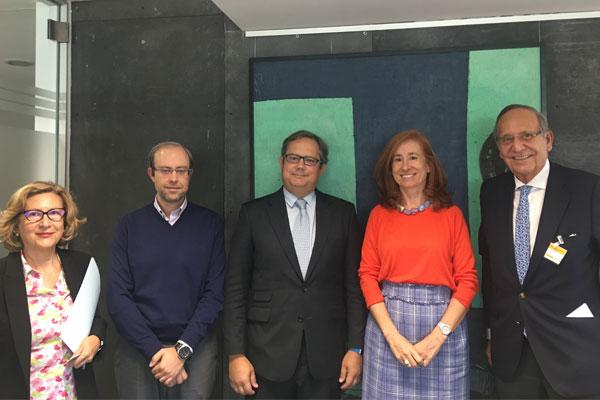 fece se rene con el nuevo director general de poltica comercial y competitividad para tratar los problemas del sector fece se rene con el nuevo director general de poltica comercial y competitividad para tratar los problemas del sector