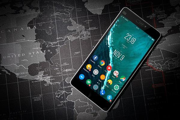 lg oppo xiaomi y huawei preparan telfonos con pantalla plegable lg oppo xiaomi y huawei preparan telfonos con pantalla plegable