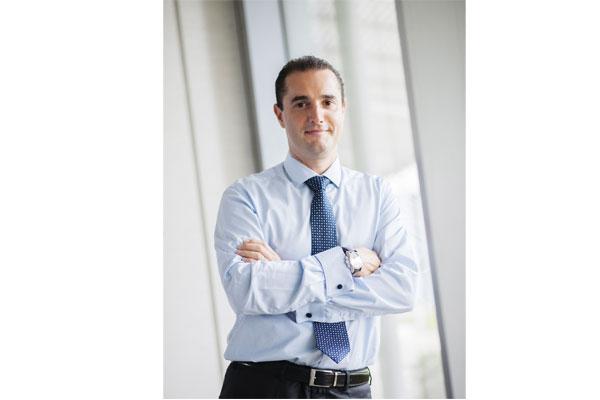 scar vidal nuevo director mundial del negocio de impresin de gran formato de hp scar vidal nuevo director mundial del negocio de impresin de gran formato de hp