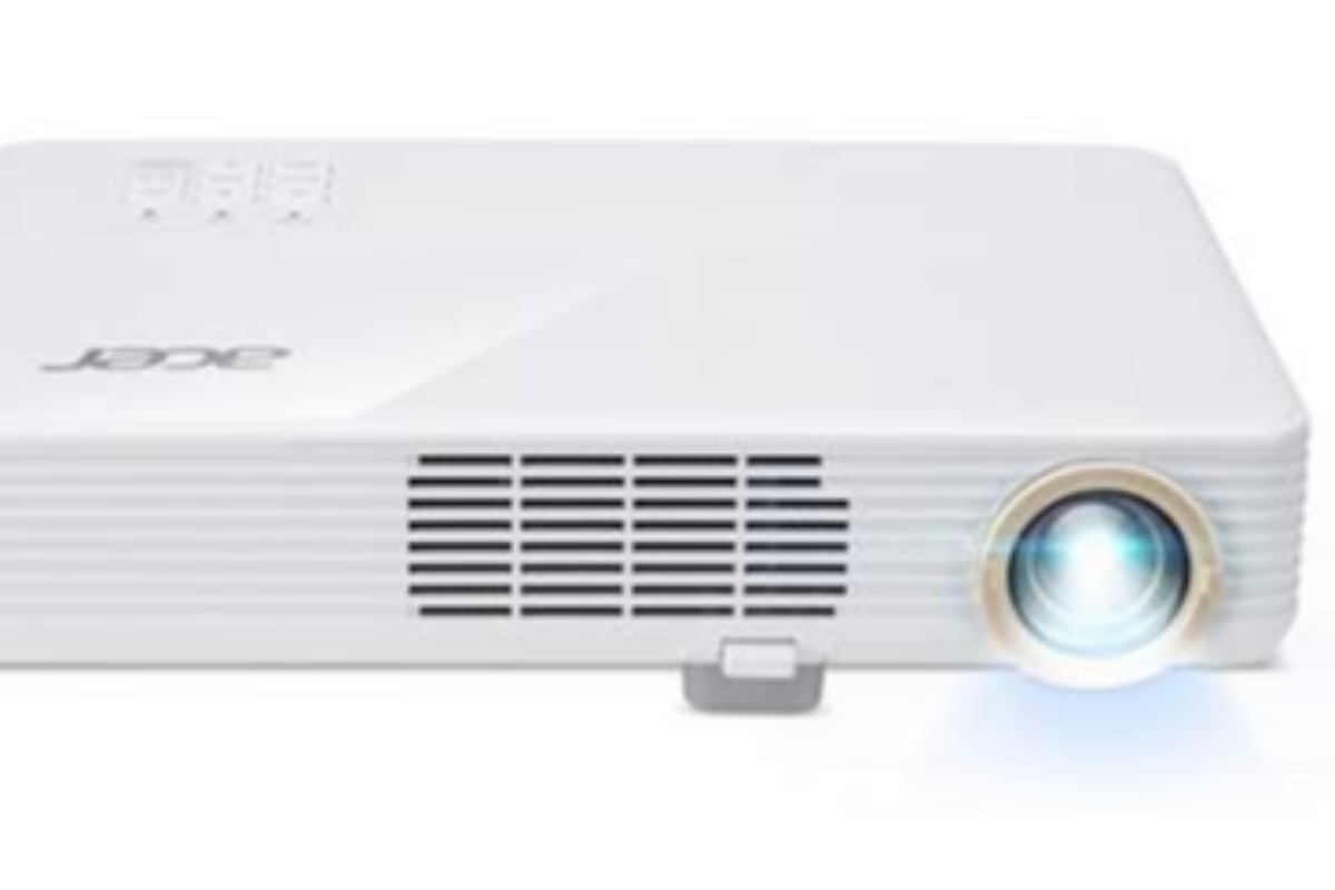 acer presenta un proyector delgado que cabe en un maletn acer presenta un proyector delgado que cabe en un maletn