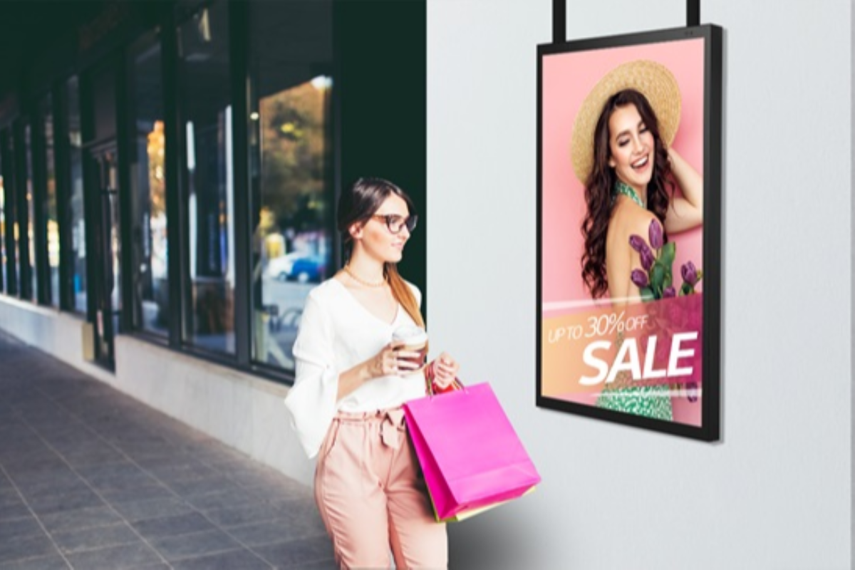 la nueva pantalla de exterior de lg est diseada para aguantar las condiciones ms adversas la nueva pantalla de exterior de lg est diseada para aguantar las condiciones ms adversas