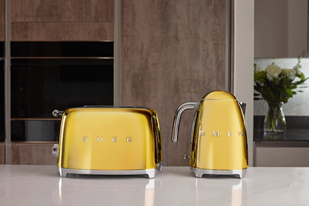 los nuevos colores en dorado de smeg pequeos pero con un gran carcter los nuevos colores en dorado de smeg pequeos pero con un gran carcter
