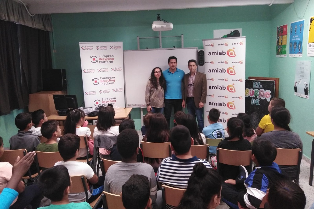tus residuos son raeecursos la nueva campaa de concienciacin de erp y amiab
tus residuos son raeecursos la nueva campaa de concienciacin de erp y amiab