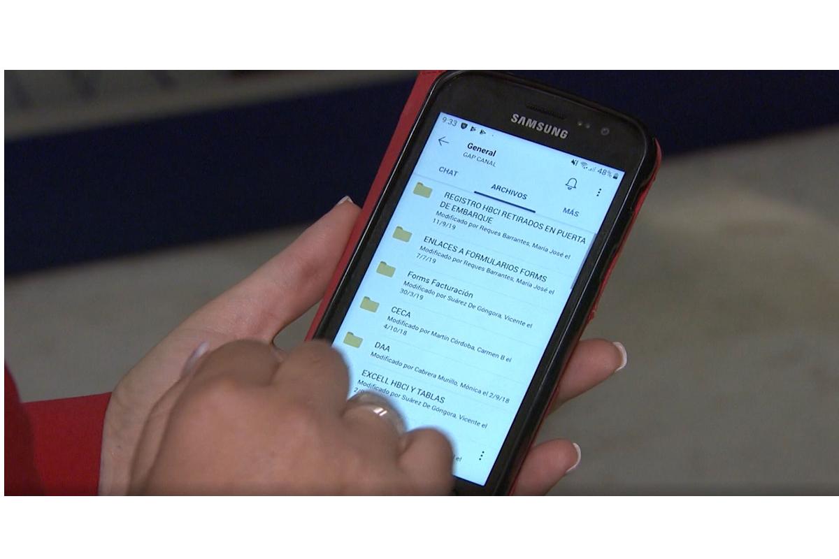 samsung e iberia de la mano en la transformacin digital de los servicios aeroportuarios samsung e iberia de la mano en la transformacin digital de los servicios aeroportuarios