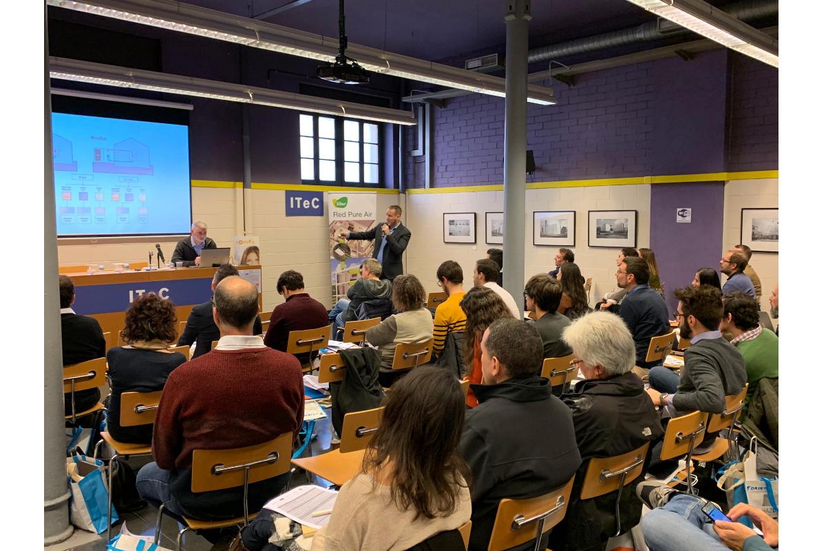 panasonic patrocina la jornada de construccin eficiente de bioeconomic con aquarea all in one panasonic patrocina la jornada de construccin eficiente de bioeconomic con aquarea all in one