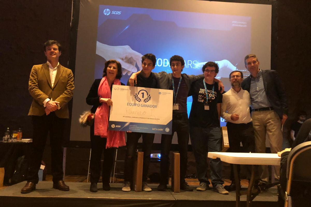 hp impulsa el bilingismo tecnolgico entre los jvenes en la iv edicin codewars hp impulsa el bilingismo tecnolgico entre los jvenes en la iv edicin codewars