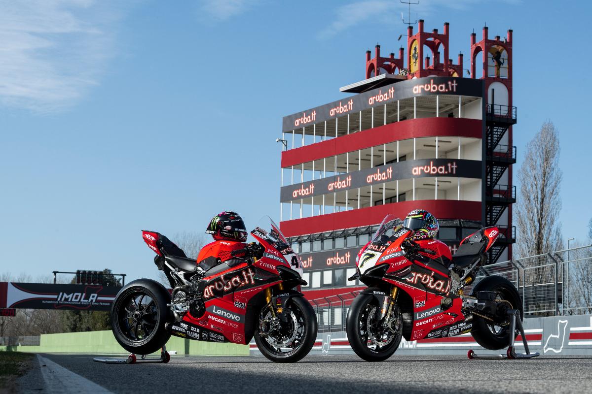 lenovo y arubait patrocinadores de ducati superbike 2020 lenovo y arubait patrocinadores de ducati superbike 2020