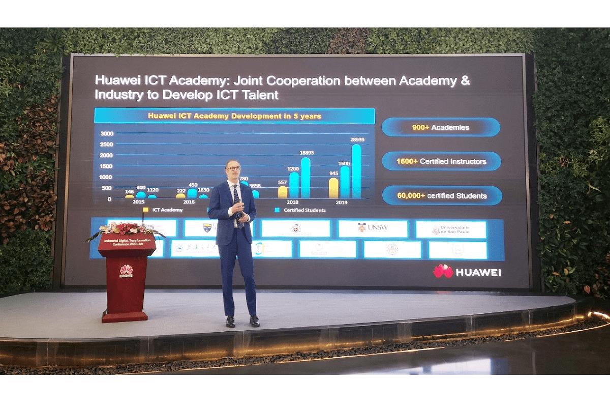 huawei renueva el programa ict academy para formar a 2 millones de profesionales en 5 aos huawei renueva el programa ict academy para formar a 2 millones de profesionales en 5 aos