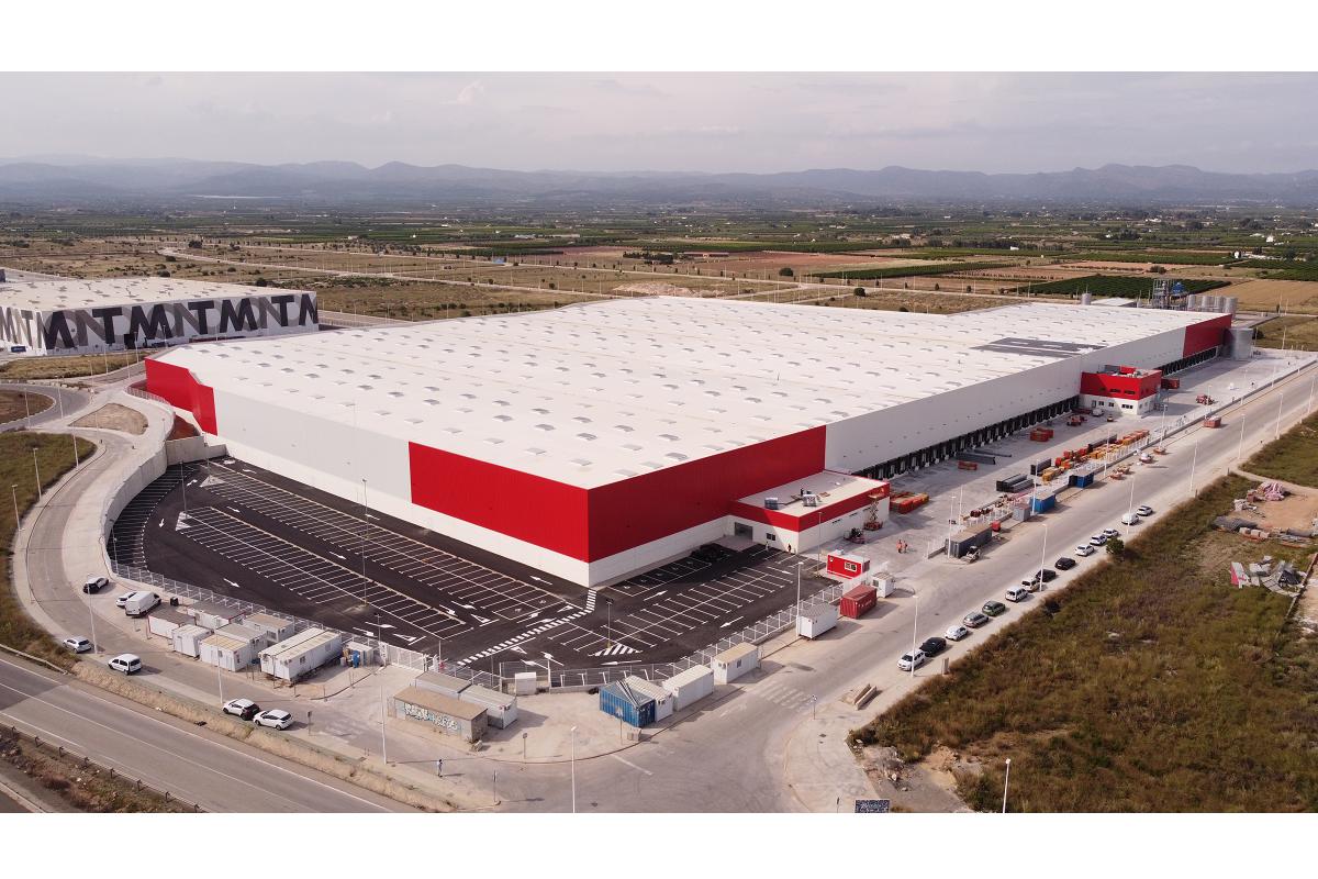 conforama inaugura un nuevo centro logstico de 60000 m2 en llria valencia conforama inaugura un nuevo centro logstico de 60000 m2 en llria valencia