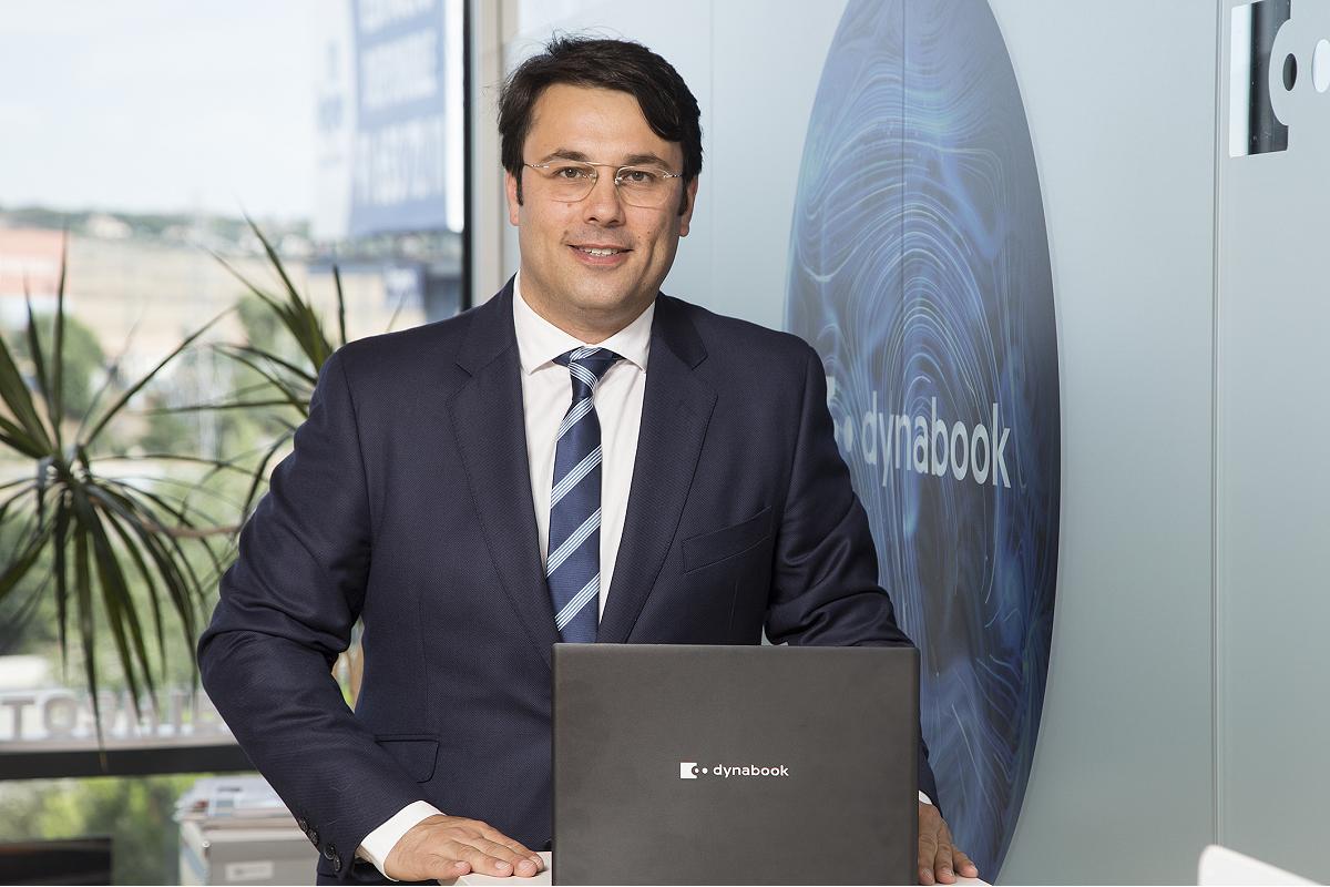 enrique celma nuevo director comercial para el rea de educacin y administracin pblica de dynabook enrique celma nuevo director comercial para el rea de educacin y administracin pblica de dynabook
