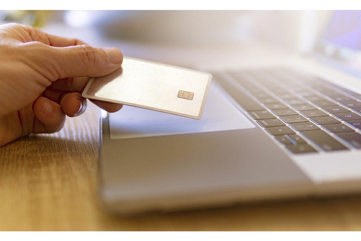 el 31 de los consumidores incrementa el uso de la banca online por el covid19 el 31 de los consumidores incrementa el uso de la banca online por el covid19