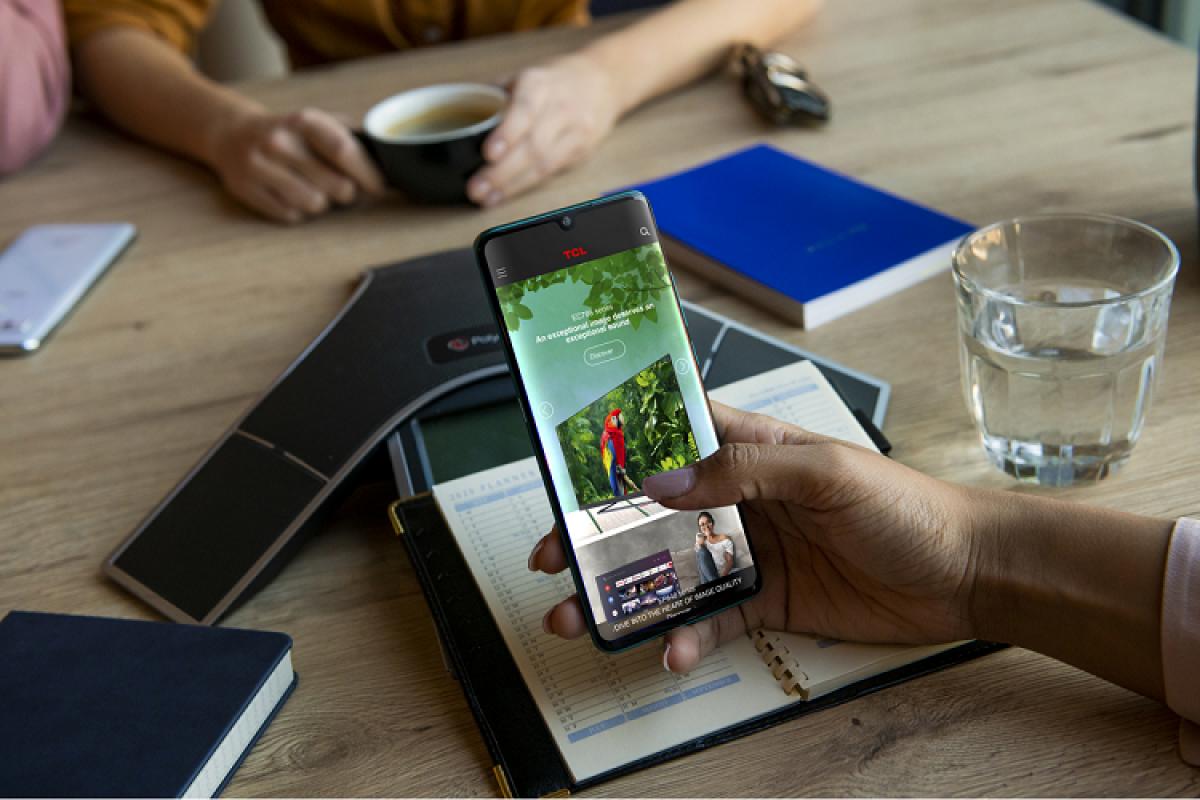 serie tcl 10 smartphones con prestaciones de primer nivel para la vuelta a la oficina serie tcl 10 smartphones con prestaciones de primer nivel para la vuelta a la oficina