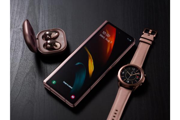 samsung_galaxy_fold2_21868_20200901050649.png (600×400)