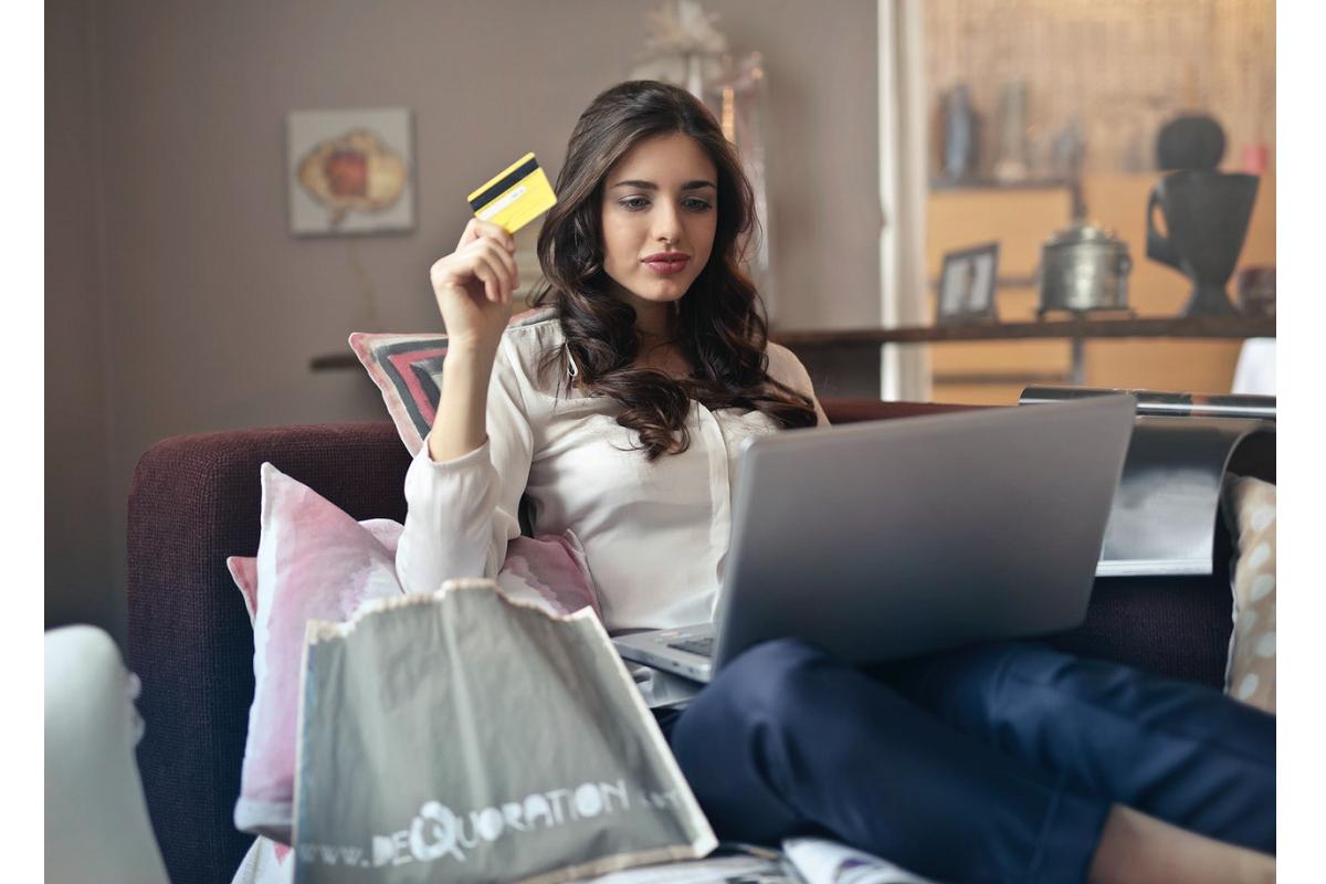 se reduce 7 puntos el consumo en el black friday y su presupuesto en un 26 se reduce 7 puntos el consumo en el black friday y su presupuesto en un 26