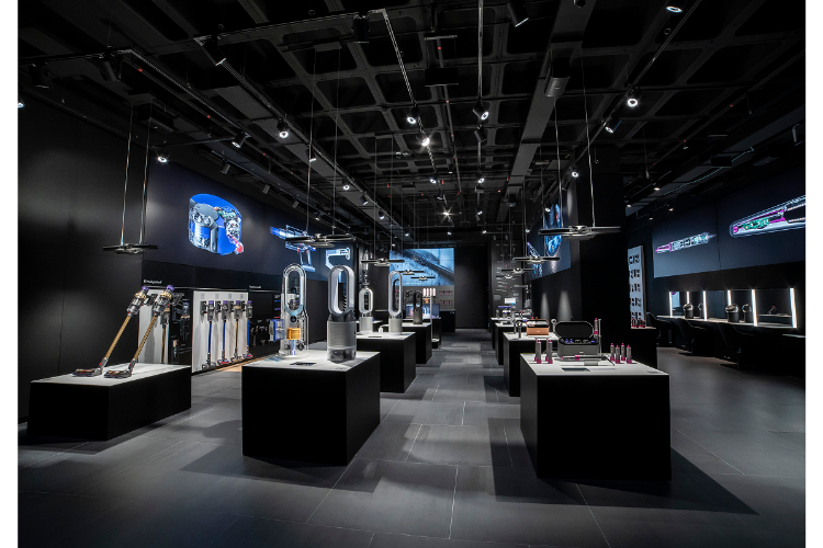 dyson inaugura su primera tienda fsica en barcelona
dyson inaugura su primera tienda fsica en barcelona