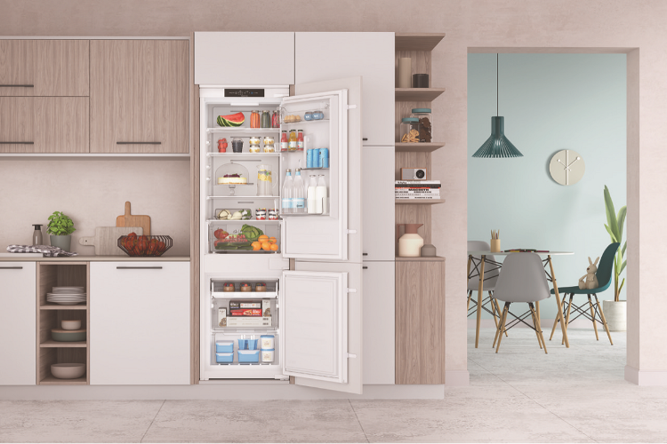 indesit dota de total nofrost a sus nuevos combis de encastre indesit dota de total nofrost a sus nuevos combis de encastre