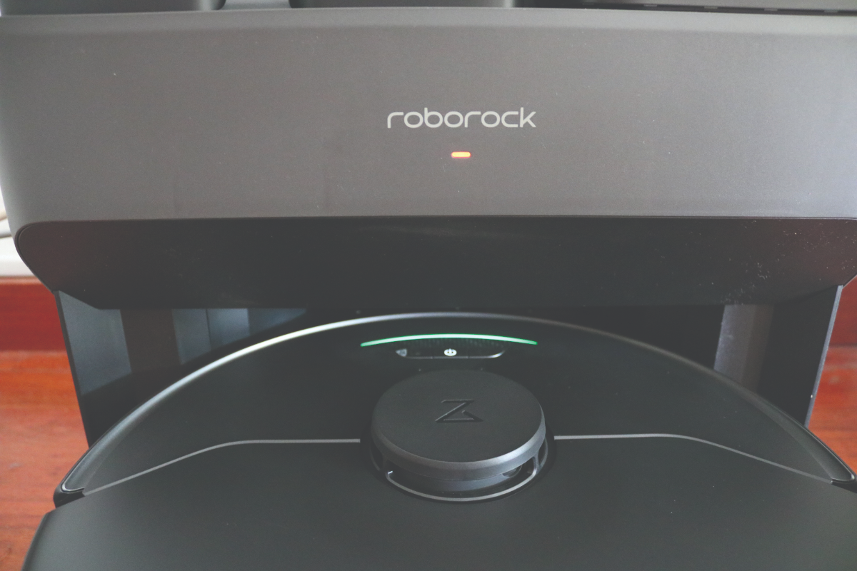 roborock-s7-maxv-ultra-el-robot-aspirador-que-nos-hace-ojitos
