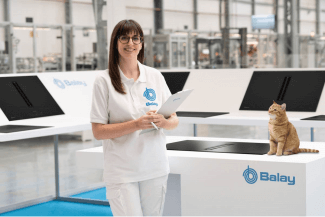 ¡No te rayes, que la placa de inducción en negro mate de Balay no se raya!  