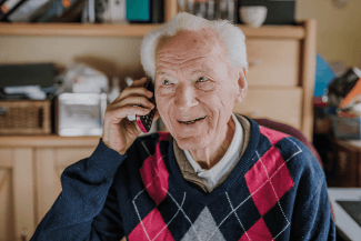 Tecnología intuitiva con diseños inclusivos en la era de la AgeTech