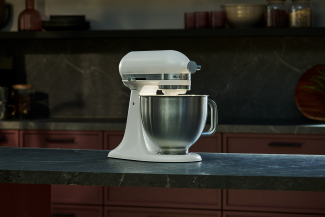 El icónico robot de cocina KitchenAid evoluciona de la mano de Artisan Plus