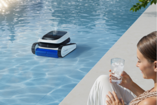 Piscina impecable todo el verano: cinco claves para disfrutar más y limpiar menos