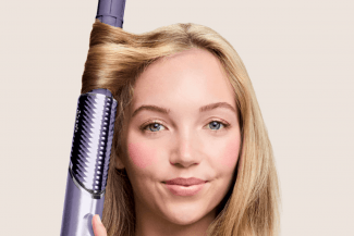 Shark Beauty lanza FlexStyle IonCurl para un cabello más suave y brillante
