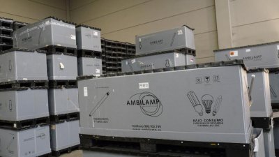 ambilamp firma un nuevo convenio para la recogida de los residuos de lmparas y luminarias ambilamp firma un nuevo convenio para la recogida de los residuos de lmparas y luminarias