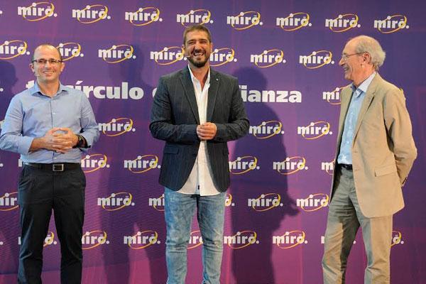antonio orozco se convierte en la nueva imagen de miroacute antonio orozco se convierte en la nueva imagen de miroacute