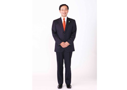 kazuhiro tsuga ya es el presidente oficial de panasonic corporation kazuhiro tsuga ya es el presidente oficial de panasonic corporation