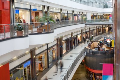 decaen las expectativas econmicas en europa pero espaa mantiene la confianza decaen las expectativas econmicas en europa pero espaa mantiene la confianza