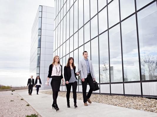 bsh electrodomeacutesticos espantildea certificada como top employers espantildea y europe 2017 bsh electrodomeacutesticos espantildea certificada como top employers espantildea y europe 2017