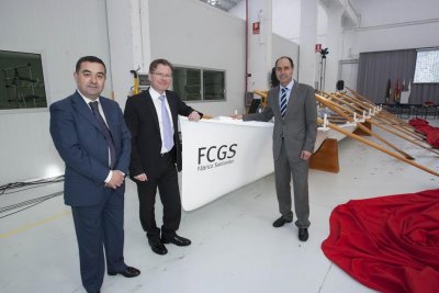 bsh electrodomsticos espaa reconoce a toda la plantilla de la fbrica de santander con la trainera 2014 bsh electrodomsticos espaa reconoce a toda la plantilla de la fbrica de santander con la trainera 2014