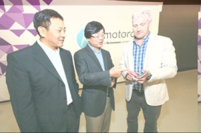 lenovo completa la adquisicin de motorola mobility de google lenovo completa la adquisicin de motorola mobility de google