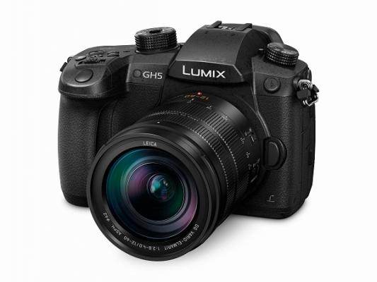 panasonic presenta tres caacutemaras lumix y un objetivo leica 1260 panasonic presenta tres caacutemaras lumix y un objetivo leica 1260