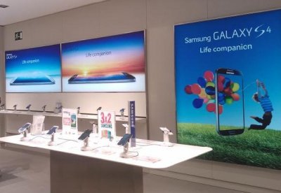 samsung abre su primera experience store en catalua especializada en mobile samsung abre su primera experience store en catalua especializada en mobile
