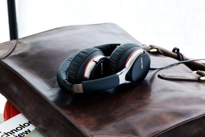 sony apuesta en navidad por la mxima calidad para los odos sony apuesta en navidad por la mxima calidad para los odos