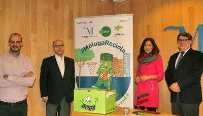 unicaja la diputacin de mlaga y ecopilas se unen en la campaa mlaga recicla unicaja la diputacin de mlaga y ecopilas se unen en la campaa mlaga recicla
